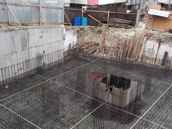 Bahçelievler-2 yapım aşaması: temel kazısı ve perde duvarlar